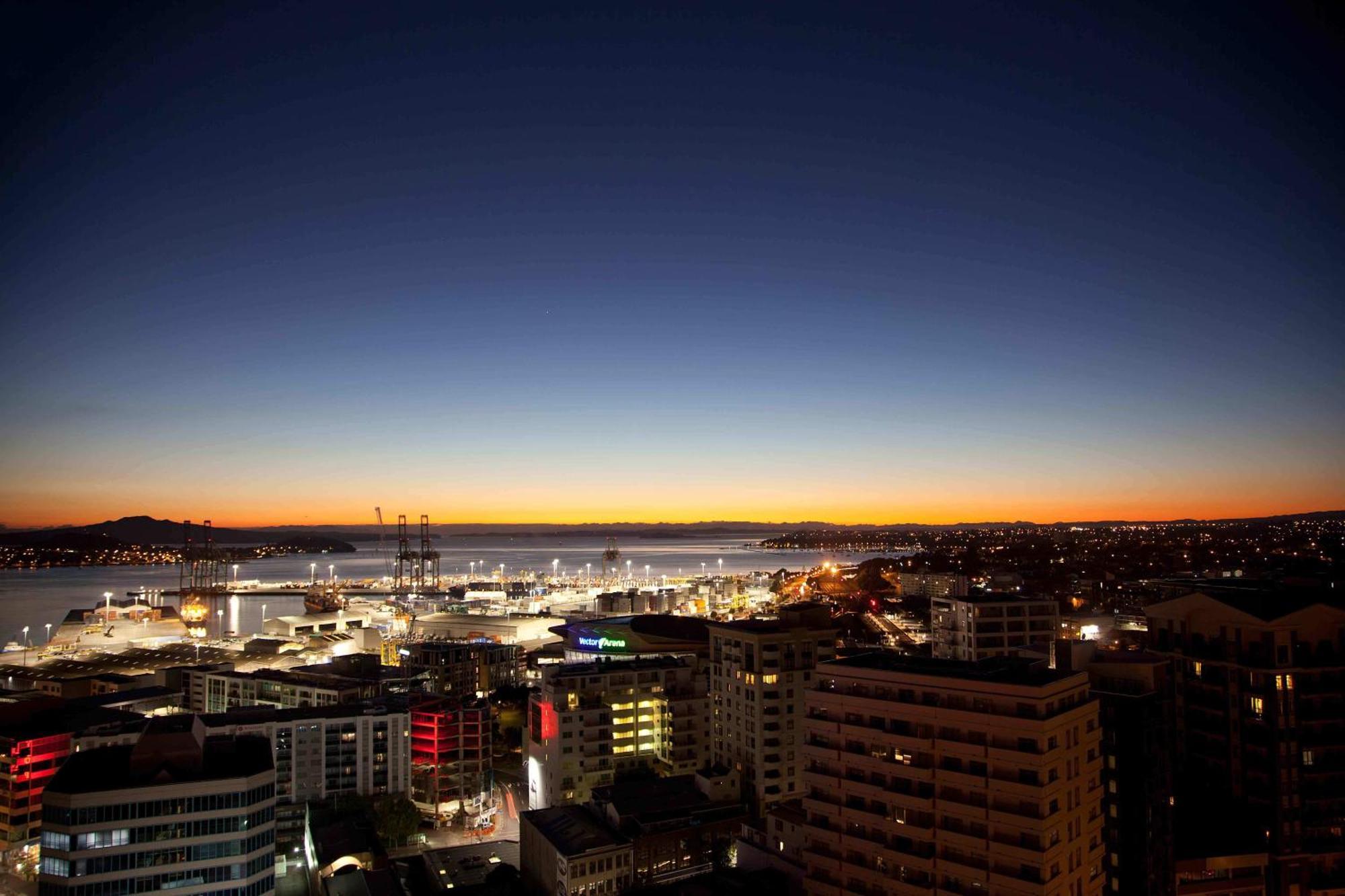 The Quadrant Hotel y Suites Auckland Exterior foto